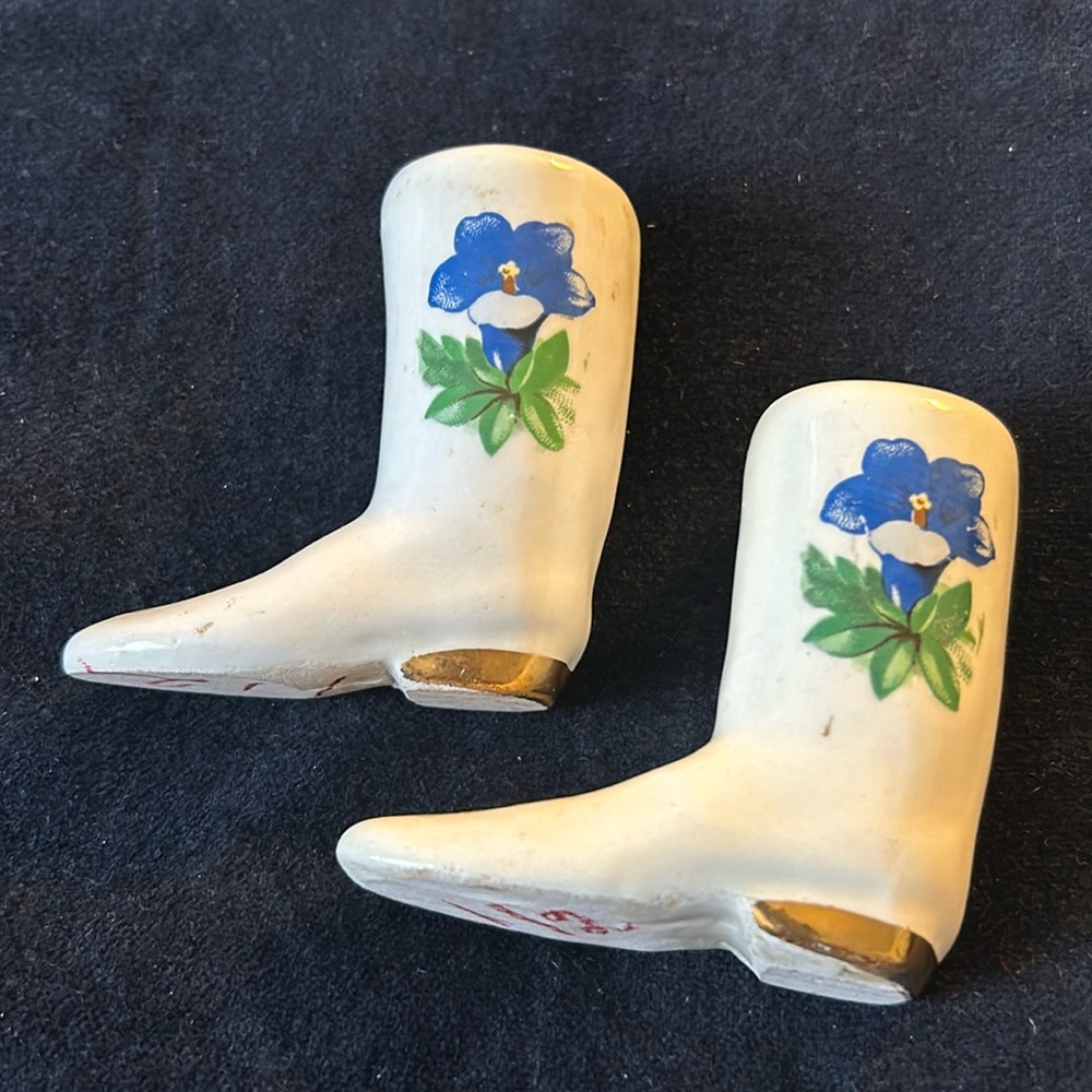 Collectible boots / mini vase